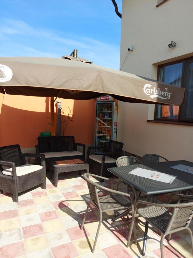 Casa IV Hotel Vama Veche Luaran gambar