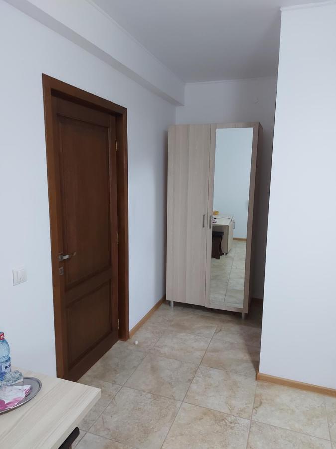 Casa IV Hotel Vama Veche Luaran gambar
